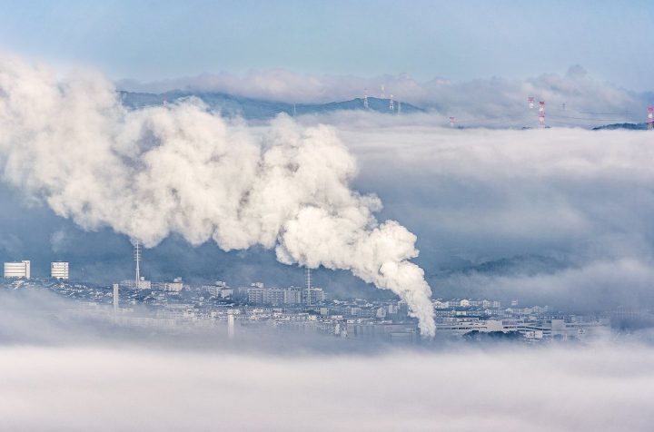 découvrez tout sur l'empreinte carbone : son importance, son impact sur l'environnement et des conseils pratiques pour la réduire au quotidien. adoptez un mode de vie plus durable et aidez à préserver notre planète.